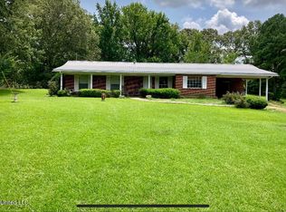 1056 Stevens Rd, Yazoo City, MS 39194