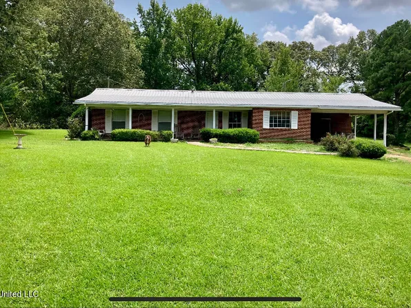 1056 Stevens Rd, Yazoo City, MS 39194