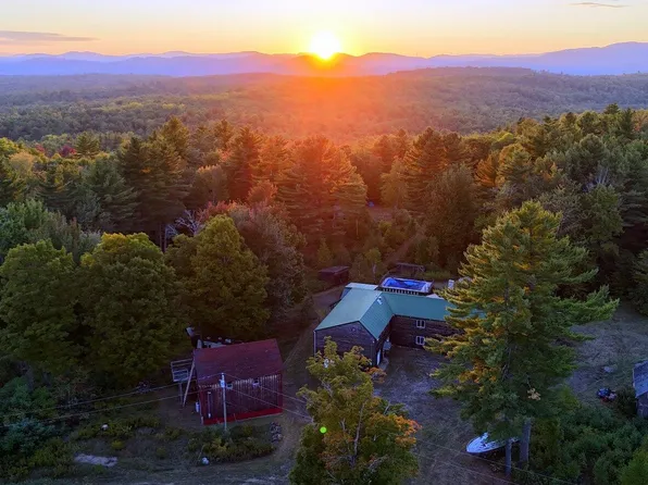 15 Jackson Hole, Carthage, ME 04224