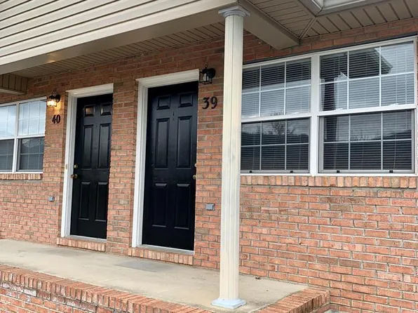 2003 Pleasant View Dr, Johnson City, TN 37604