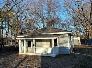 203 S 15th St, Van Buren, AR 72956