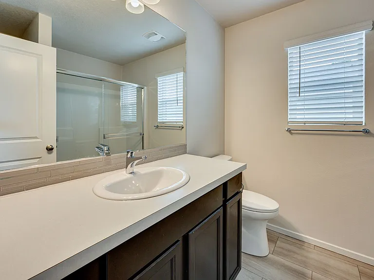1916 S Robin Way — Photo 22