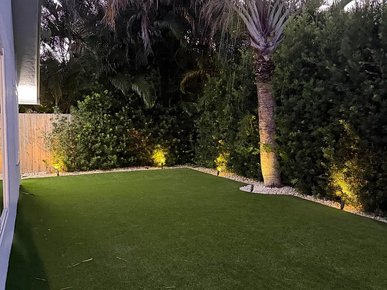19 Pinehill Trl E — Photo 33