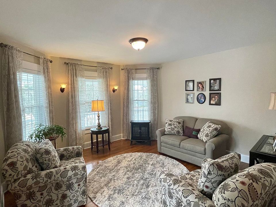 114 Miles St, Dalton, PA 18414 Zillow