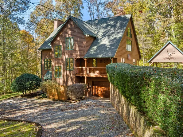 1010 Meadowview Rdg, Clarkesville, GA 30523