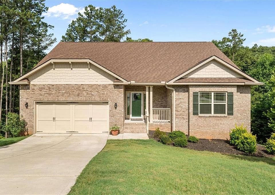 1st image of 459 Saddle Crest Ct