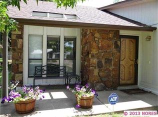 1105 W Knoxville St, Broken Arrow, OK 74012