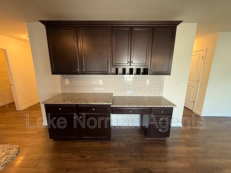 9010 Harwood Knoll Dr — Photo 13
