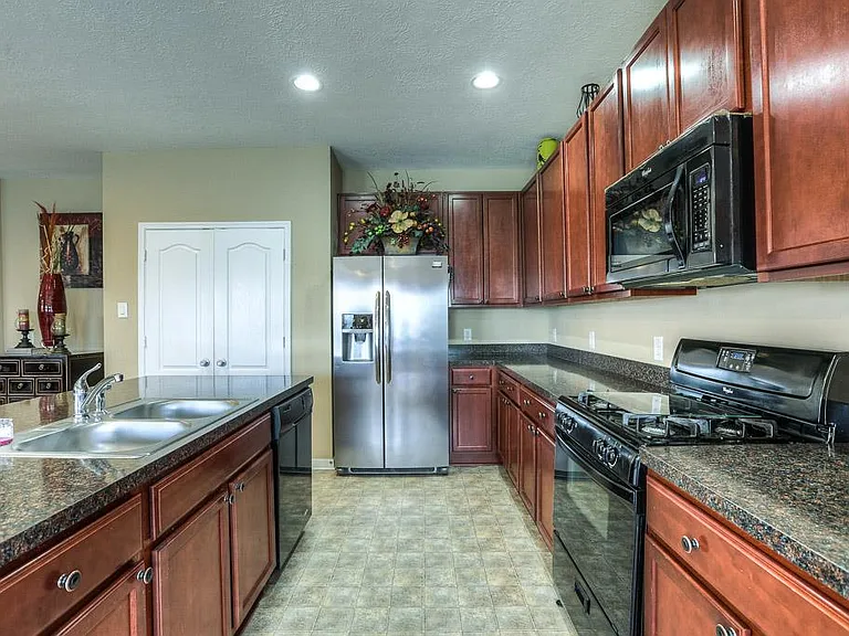 18507 Morgans Forest Ln — Photo 8