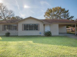 442 Hanley Rd, Ocean Springs, MS 39564