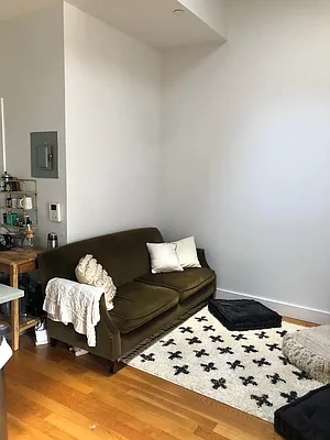 Rented by Highline Residential | media 5