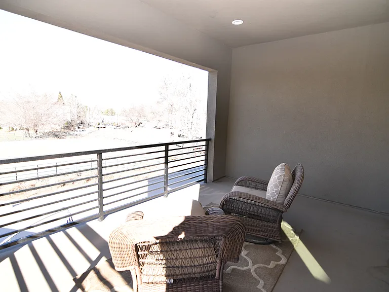 711 W Pleasant Oak Trl — Photo 28