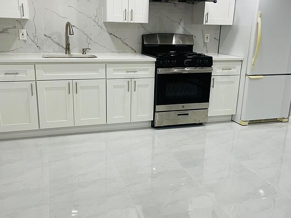 2nd image of 50 199th St #1
