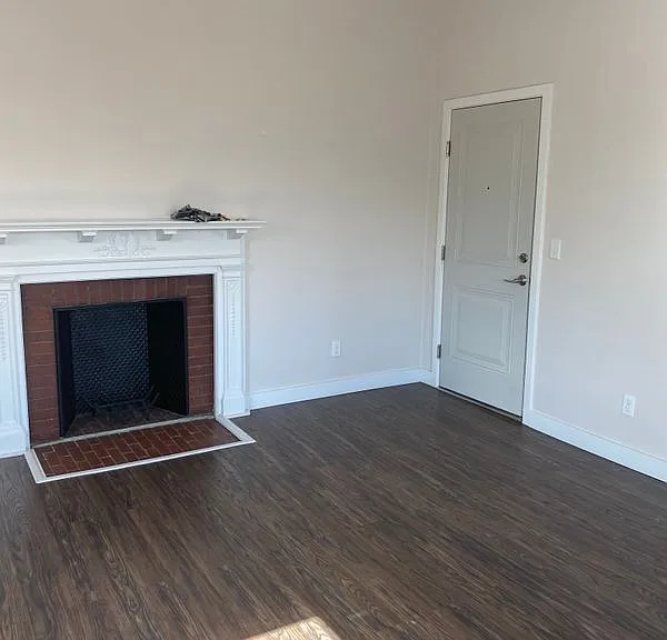 208 Waterman St #7 — Photo 2