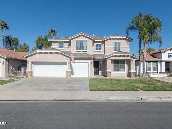 2nd image of 36616 Chantecler Rd