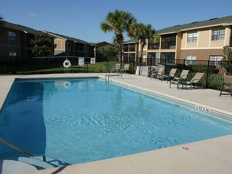 Community pool