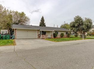 315 Walnut St, Corning, CA 96021