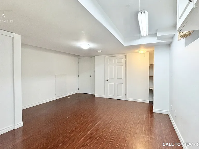 328 Williamson Dr W #3 — Photo 4