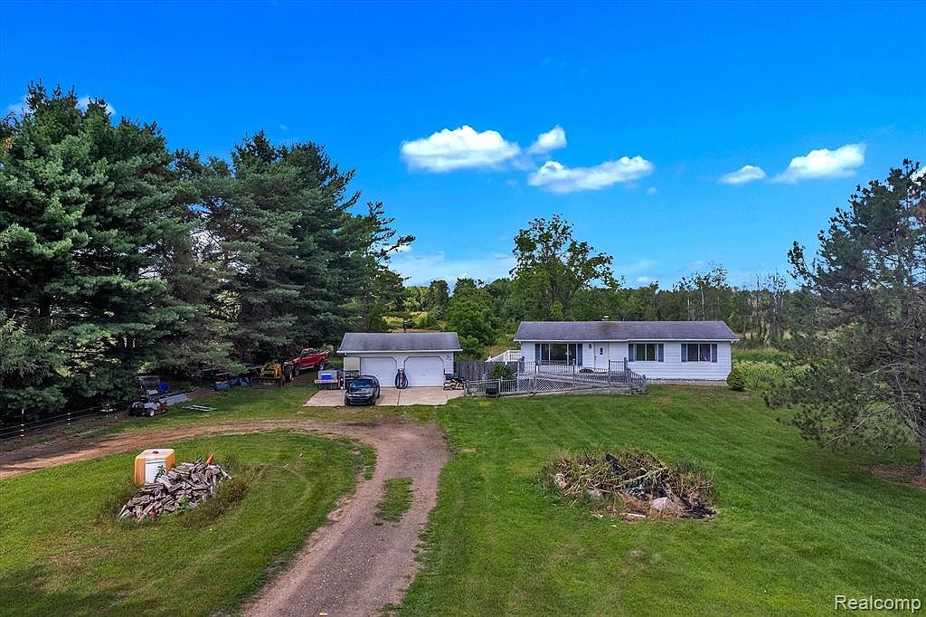 5130 Vines Rd, Howell, MI 48843 Zillow