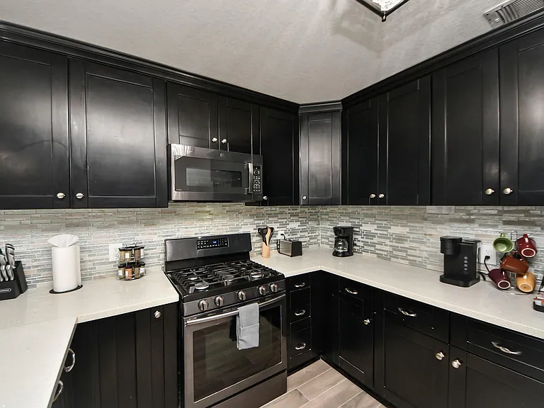 11754 Green Coral Dr — Photo 10