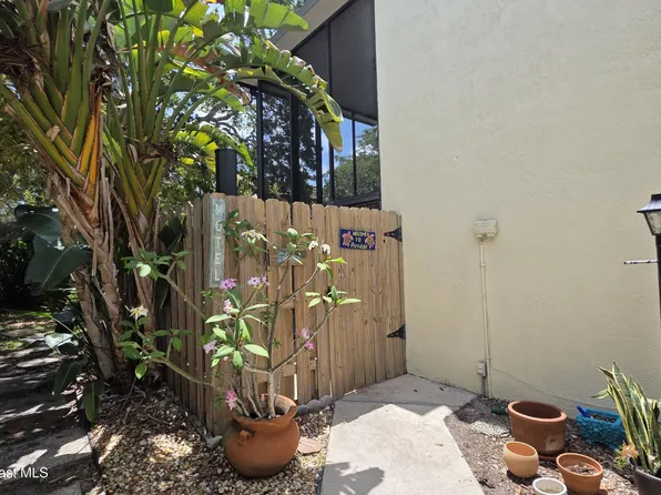 8714 Jasmine Ct, Cape Canaveral, FL 32920