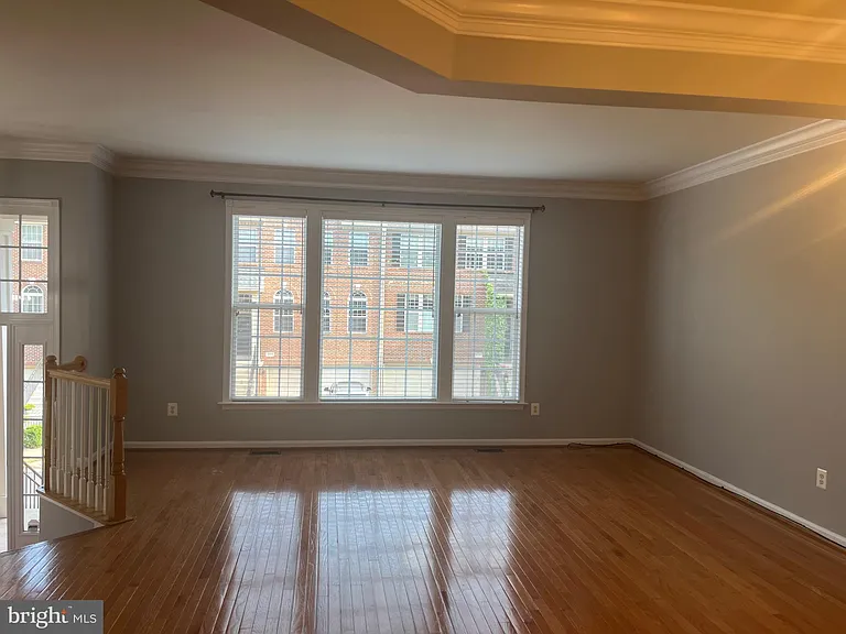 47670 Loweland Ter — Photo 3