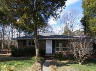 4921 Malibu Dr, Charlotte, NC 28215