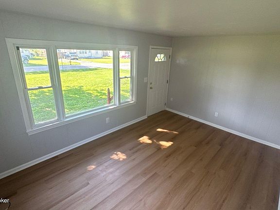 2nd image of 13213 Ashlawn Dr