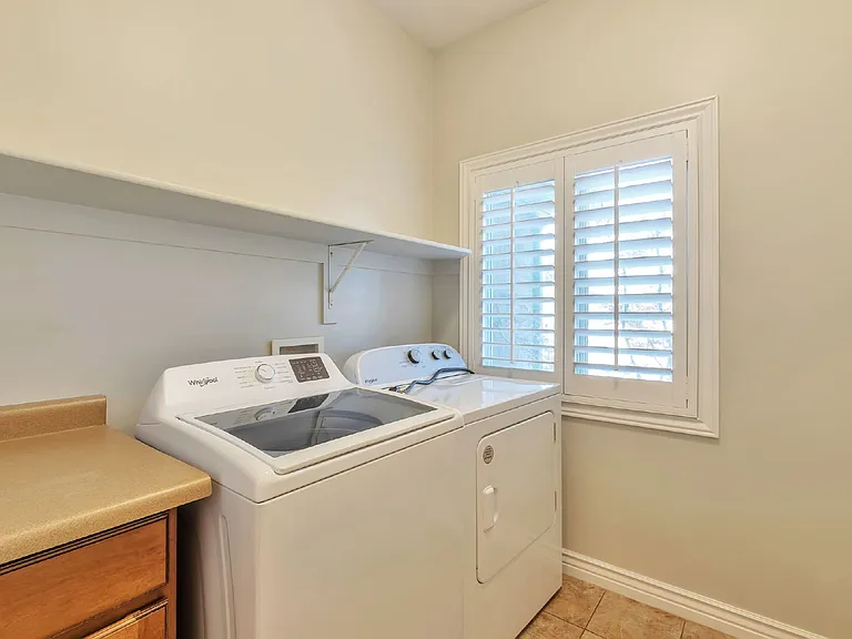 4497 Spring Meadow Dr — Photo 13
