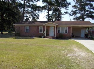 320 Rollingwood Dr, Dudley, NC 28333