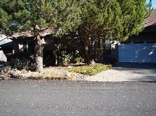 2474 Banbury Rd, Cambria, CA 93428