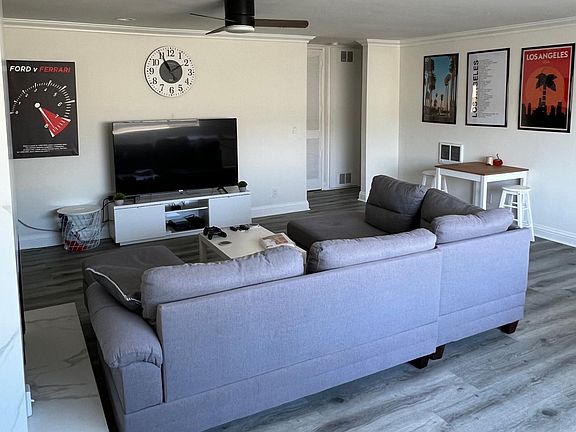 2nd image of 1236 Wellesley Ave APT 5
