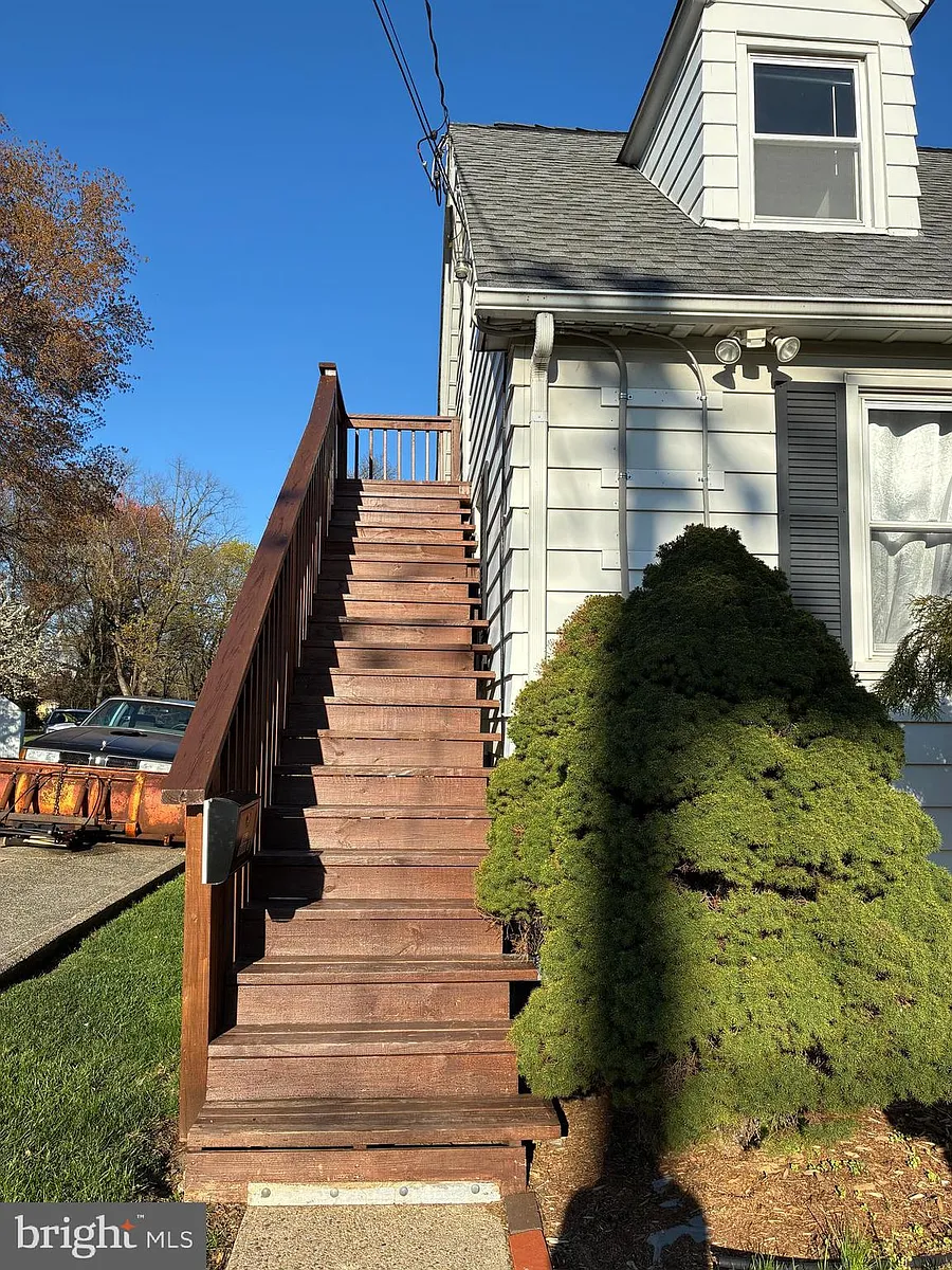 Building Photo - 733 N Forklanding Rd #2