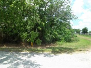 8320 Park St, Needville, TX 77461
