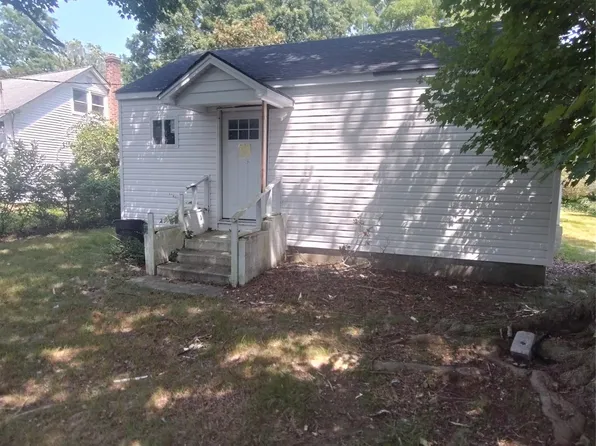 121 Woodland Drive, Mastic Beach, NY 11951