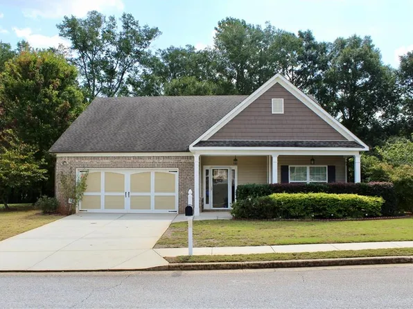 855 Ideal Pl, Winder, GA 30680