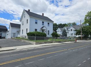 192 Hildreth St, Lowell, MA 01850