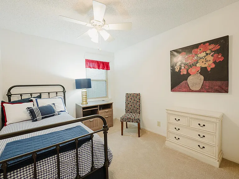 6424 Amber Dr — Photo 12