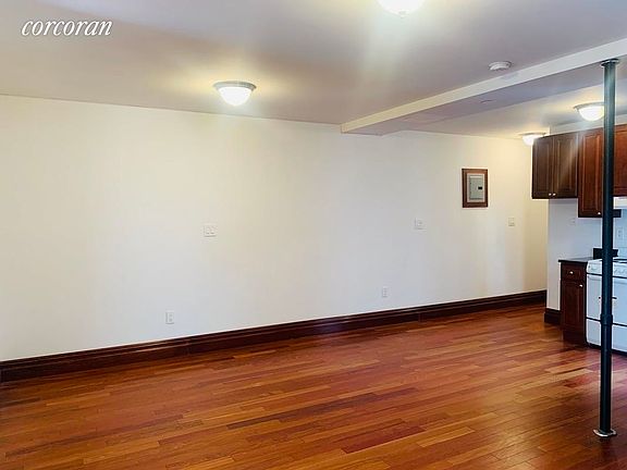2nd image of 1396 Madison Ave #13