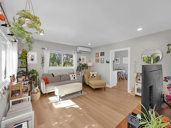 2nd image of 2701 E 17th St APT B