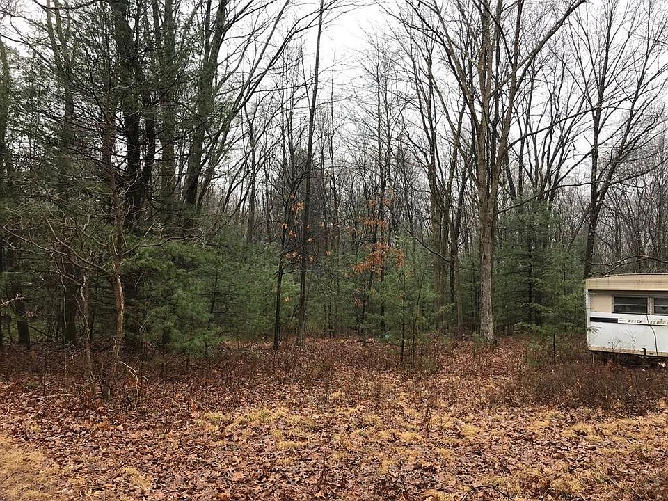 2nd image of 67 Crow Ln