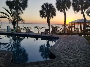 311 Sand Pine Rd, Indialantic, FL 32903