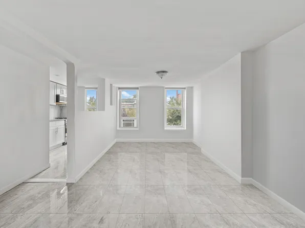 91 Somers Street image 9 of 11