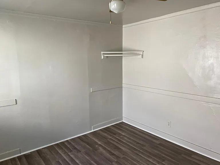 277 Scofield Ave #2 — Photo 3