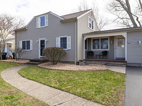 4th image of 111 Alfonso Dr