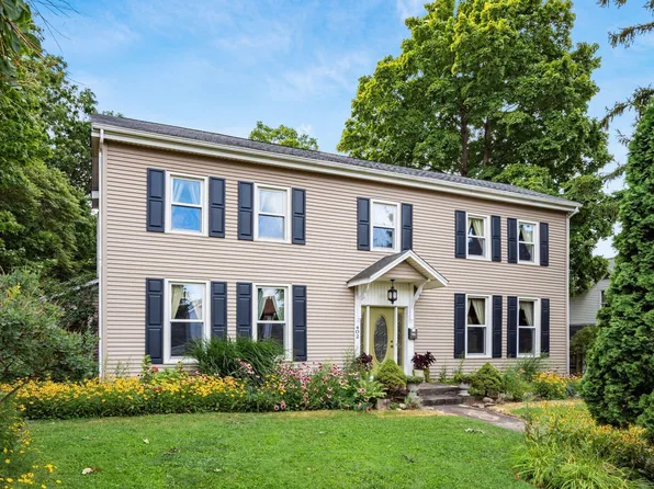 402 E Sandusky Ave, Bellefontaine, OH 43311