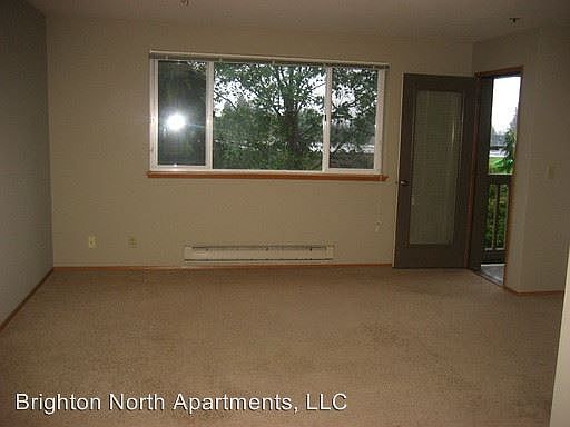 2nd image of 1549 NE 177th St APT 102
