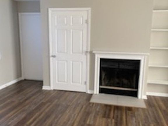 3rd image of 3017 Marble Hill Blvd