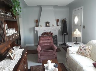 16524 E Ten Mile Rd, Eastpointe, MI 48021