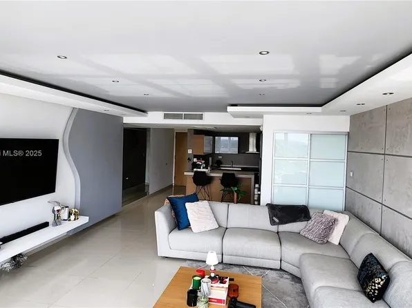 48 Luis Munoz Rivera Ave #1802, San Juan, PR 00918